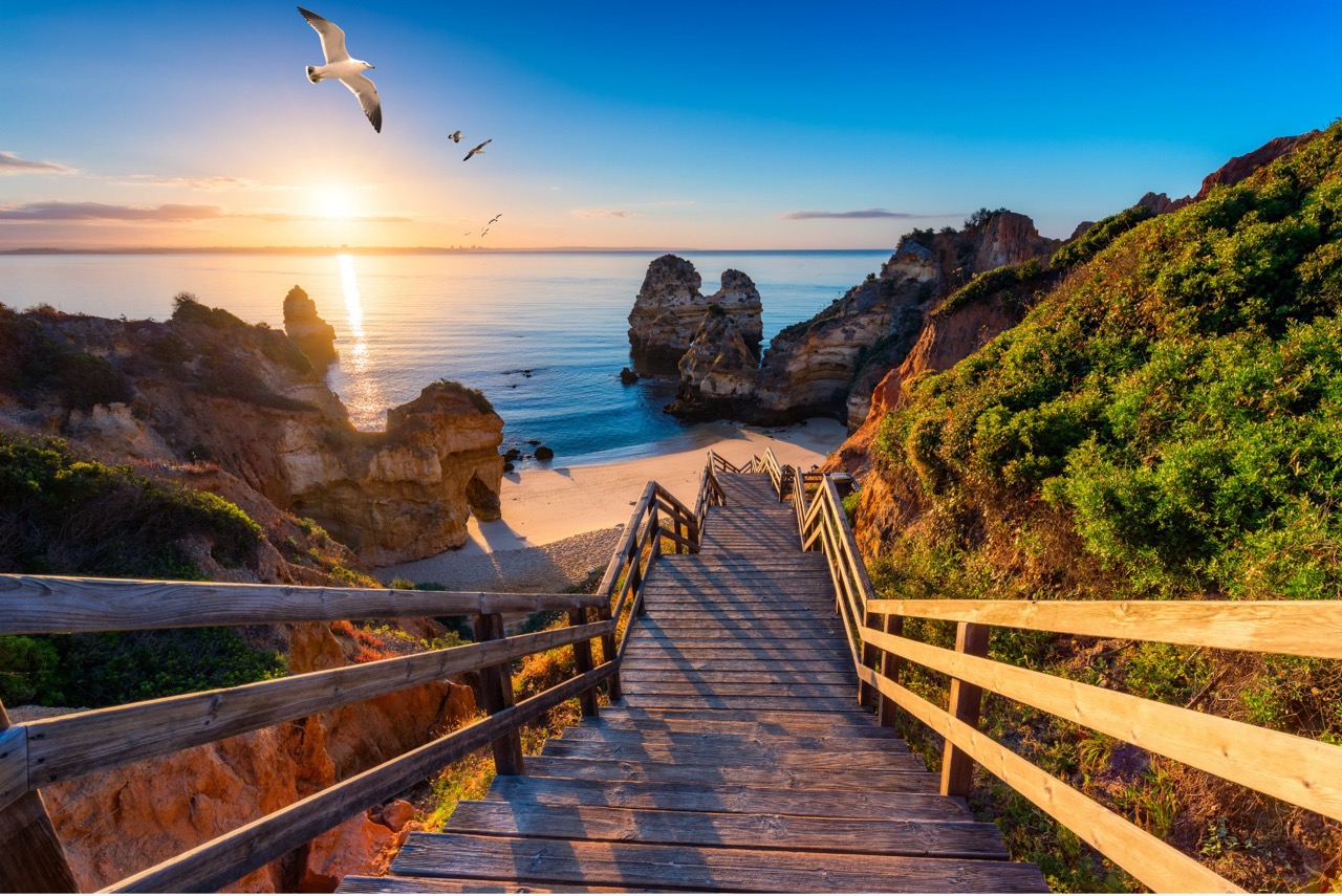 Praia do Camilo : one of the most famous beach in Lagos, with the famous long stairs.